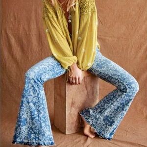 Free People NWT Dream Lover flare jeans